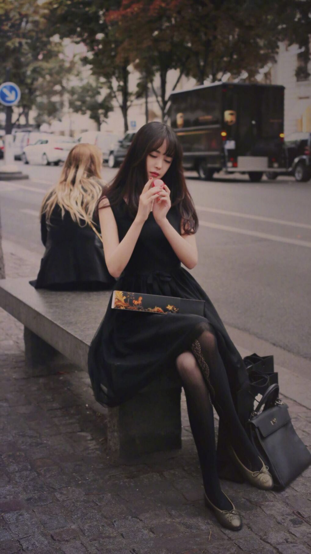 开云体育官方网站-佛罗伦萨风暴席卷安菲尔德！利物浦惨遭一波带走，世界排名战现新格局