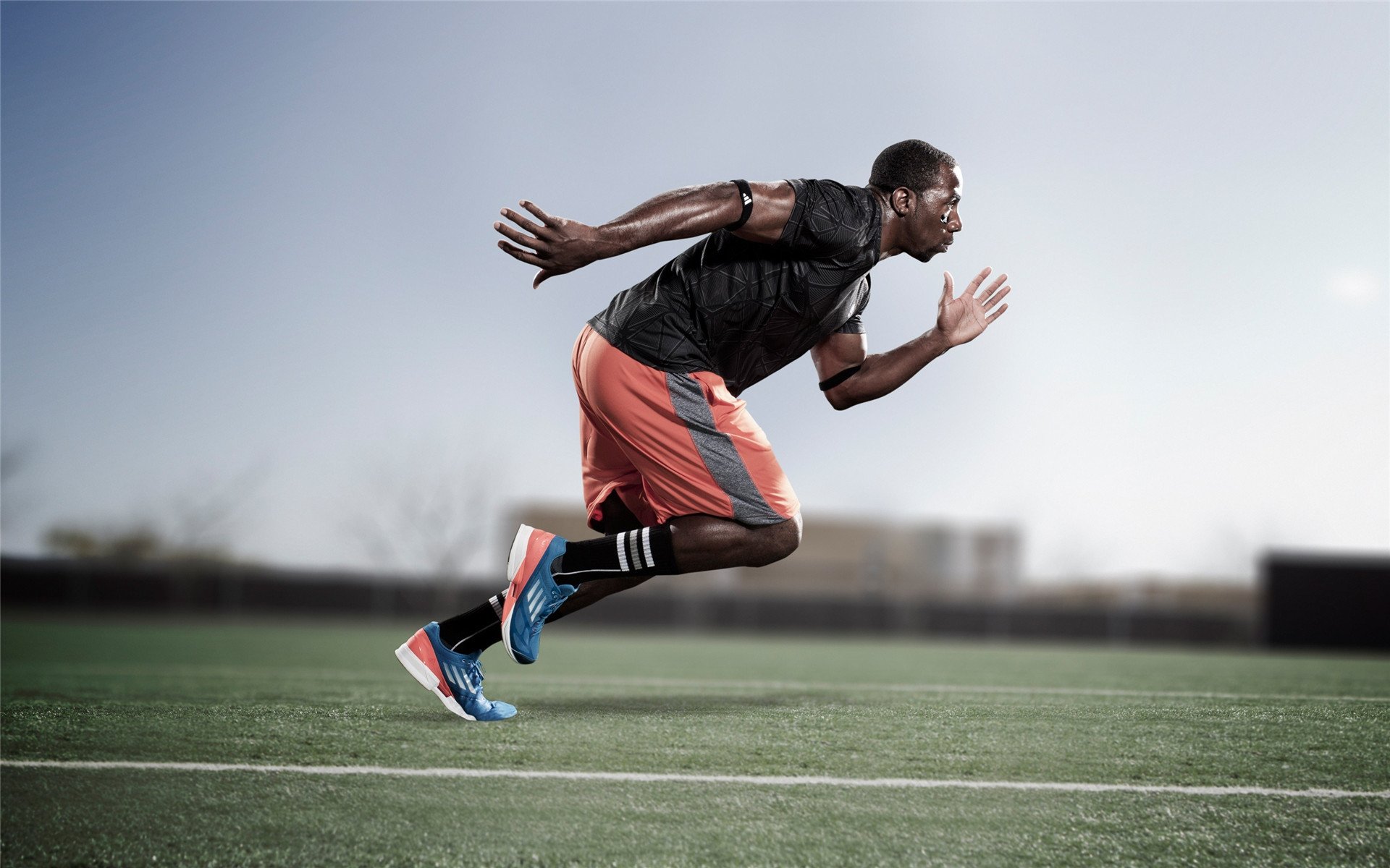 拉梅洛狂轰41分导演逆转好戏，独行侠主场大胜上海队