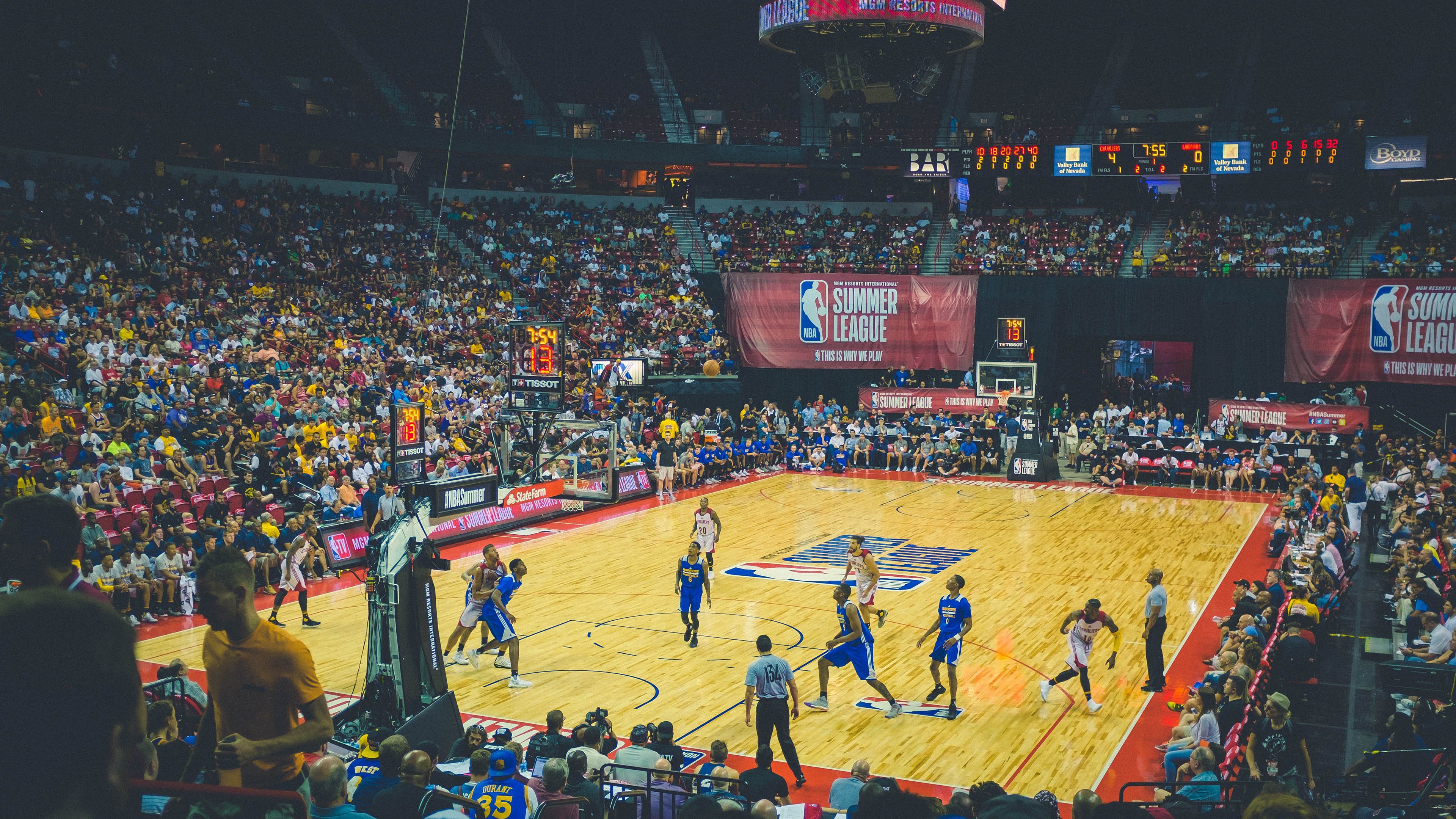 库里在诺坎普投进超远三分?步行者用库里密码破解绿军不败金身