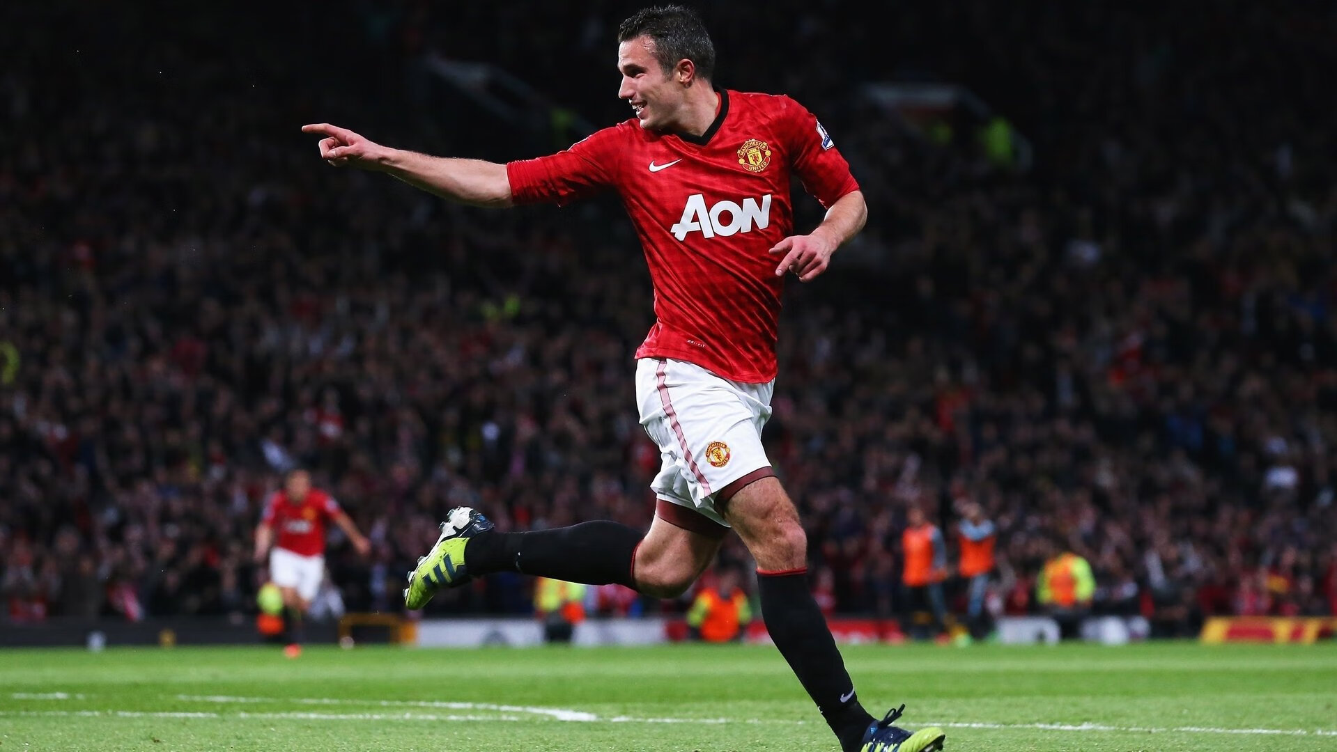 开云体育官网-跨界通杀！里昂足球节奏掌控冰岛，本泽马竟在NBA总决赛接管比赛？