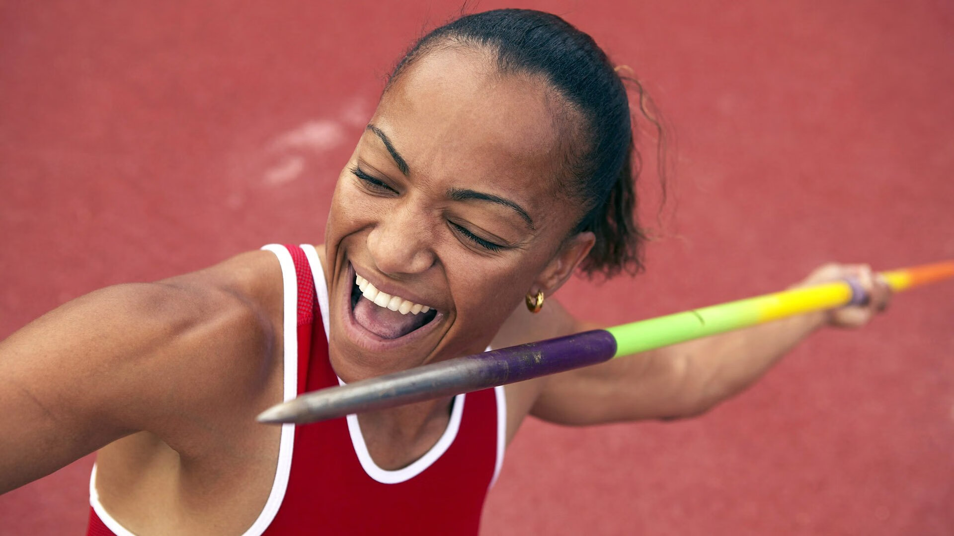 街道赛狂飙！法国力量席卷F1德国豪门，这场比赛改写赛季格局？